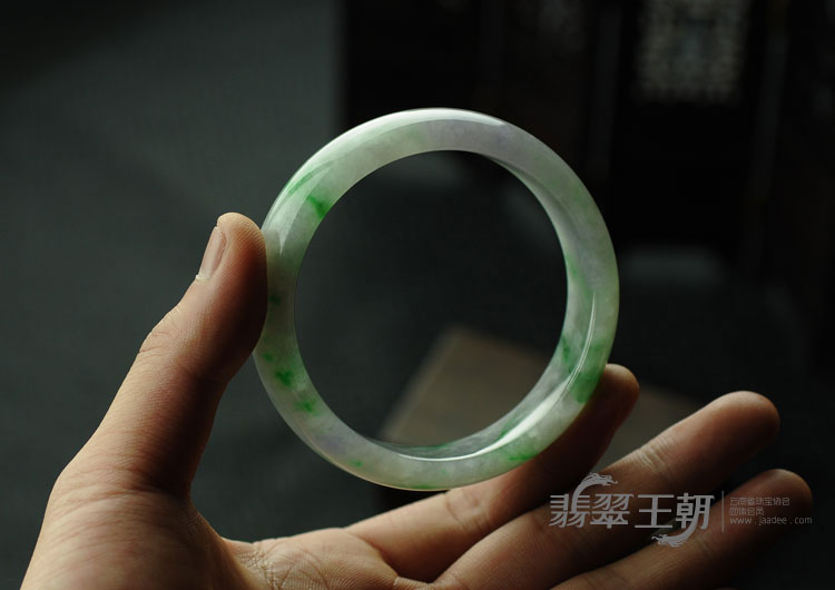 糯冰种紫罗兰飘翠缅甸翡翠手镯（58.3）