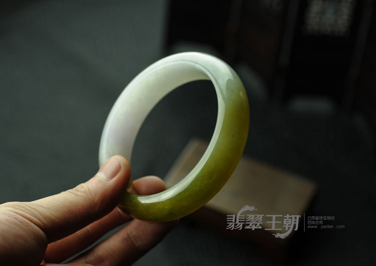 糯冰种紫罗兰黄翡缅甸翡翠手镯（61.5）