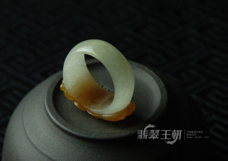 冰种黄翡缅甸翡翠貔貅指环