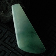 糯冰种飘花缅甸翡翠几何形挂件