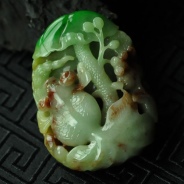 细糯种三彩缅甸翡翠“年年有余”挂件