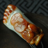 糯冰种红翡缅甸翡翠“知足常乐