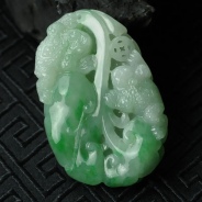 糯冰种飘翠缅甸翡翠“连年进财”挂件