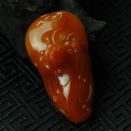 糯冰种红翡缅甸翡翠“福在眼前”挂件