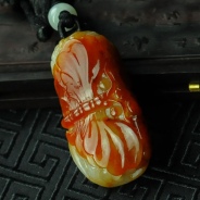 糯冰种红翡缅甸翡翠蝴蝶挂件