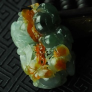 糯冰种三彩缅甸翡翠“富贵花开”挂件