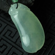 冰种晴水缅甸翡翠福瓜挂件