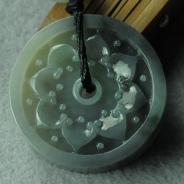 糯冰种墨色缅甸翡翠怀古挂件