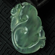 玻璃种飘花缅甸翡翠如意挂件