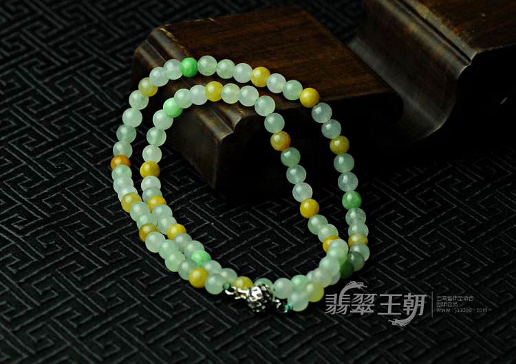 糯冰种三彩缅甸翡翠项链