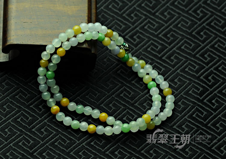 糯冰种三彩缅甸翡翠项链