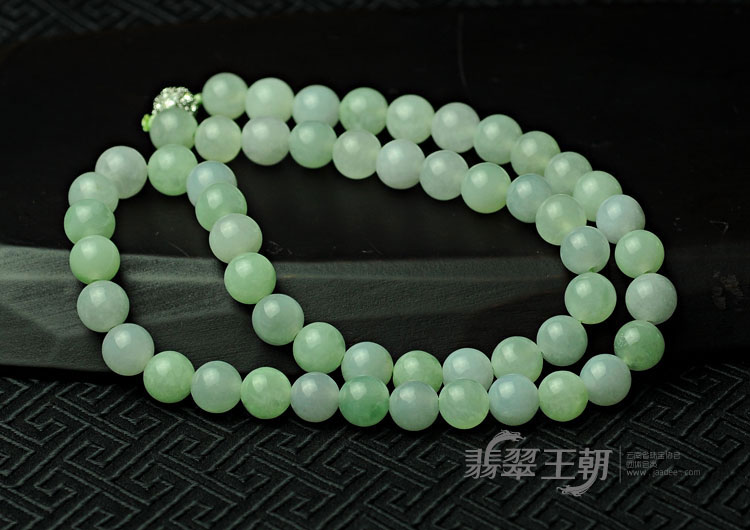 糯冰种晴水缅甸翡翠项链