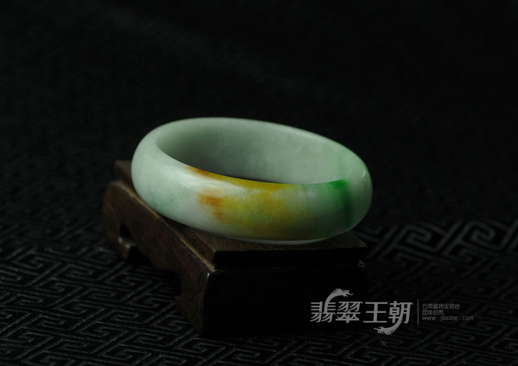 细糯种黄加绿缅甸翡翠手镯（57.9）