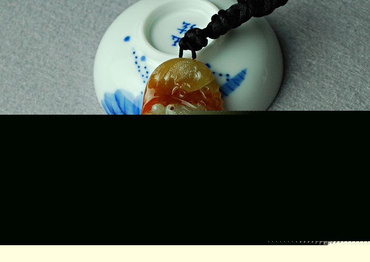 糯冰种红黄翡缅甸翡翠龙凤挂件
