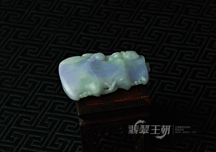 糯冰种紫罗兰缅甸翡翠节节高挂件