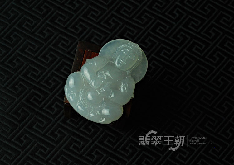糯冰种缅甸翡翠观音挂件