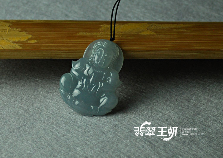 冰种紫罗兰缅甸翡翠观音挂件