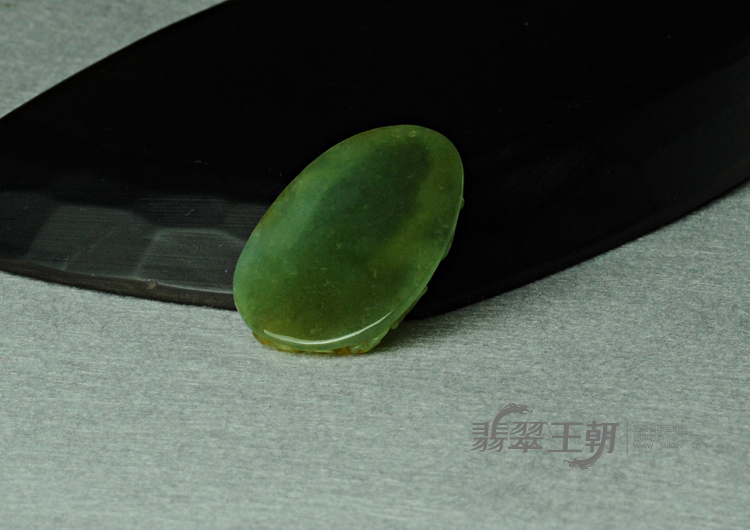 糯冰种蓝水黄翡缅甸翡翠观音头挂件