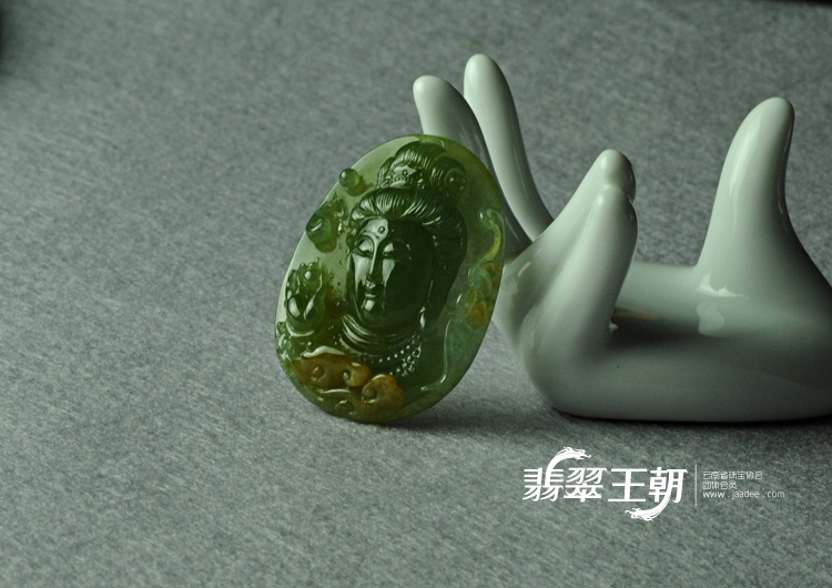 糯冰种蓝水黄翡缅甸翡翠观音头挂件