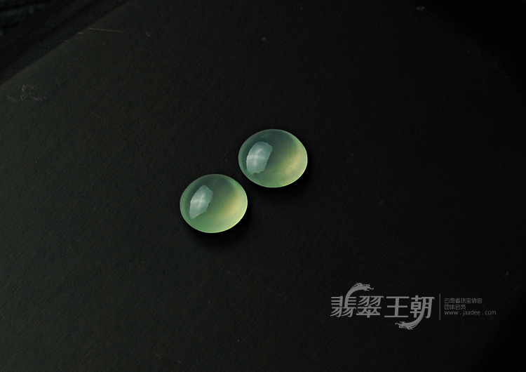 玻璃种缅甸翡翠戒面（单价）