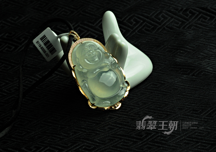 冰玻种包玫瑰金缅甸翡翠玉佛挂件