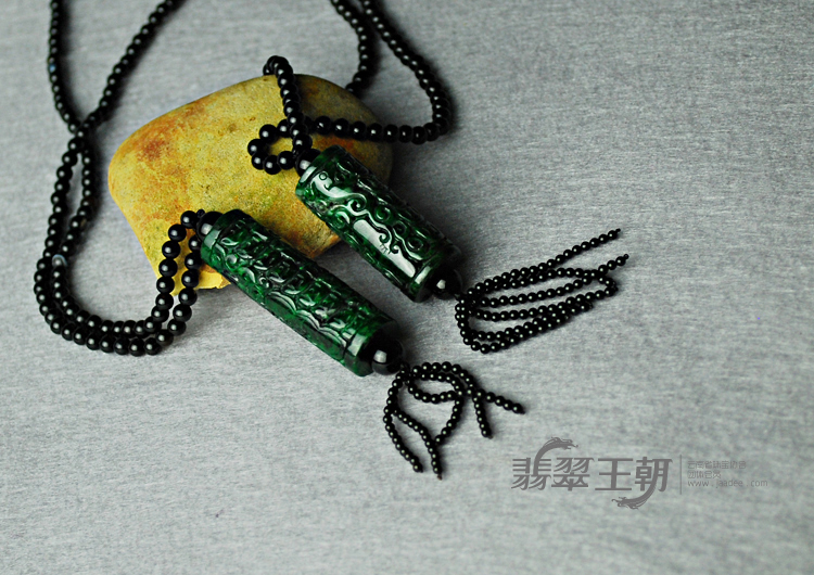 细糯种浓绿缅甸翡翠如意柱挂件（单价）