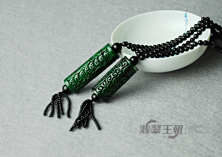 细糯种浓绿缅甸翡翠如意柱挂件（单价）