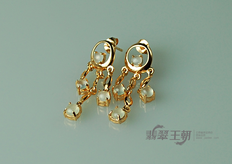 冰种925银镀玫瑰金缅甸翡翠耳钉