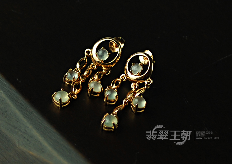 冰种925银镀玫瑰金缅甸翡翠耳钉