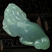 糯冰种晴水缅甸翡翠貔貅挂件