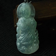 冰玻种淡晴水缅甸翡翠观音挂件