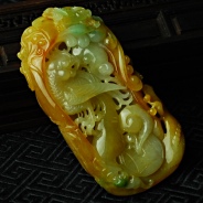 糯冰种三彩缅甸翡翠英明神武手玩件