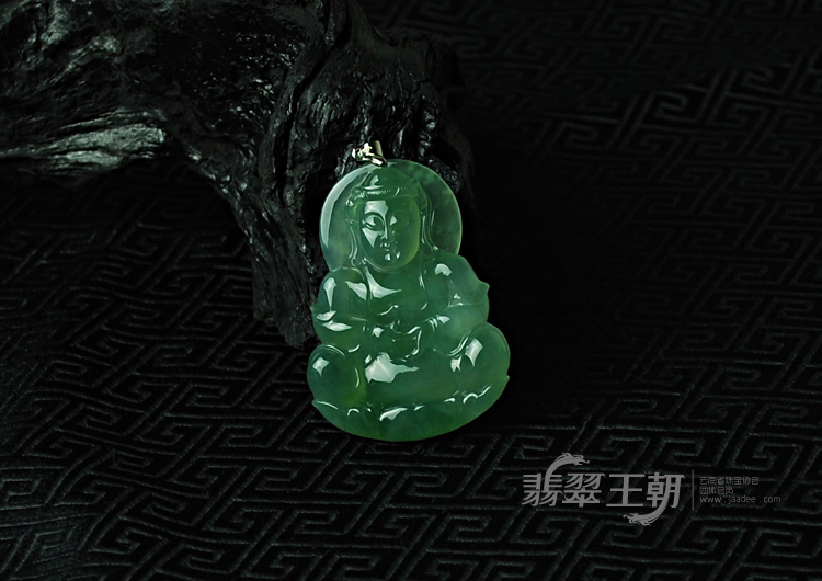 冰玻种晴水缅甸翡翠观音挂件