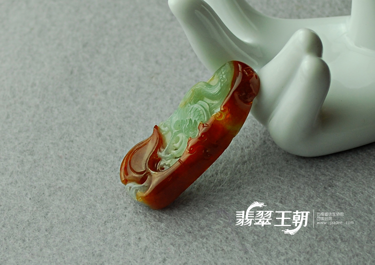 糯冰种?翡缅甸翡翠仙鹤挂件