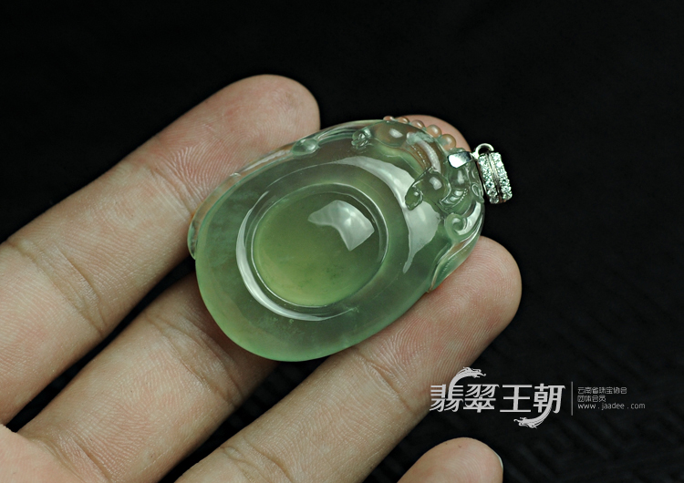 【福在眼前】冰玻种晴水缅甸翡翠挂件