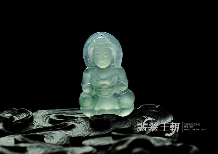 冰玻种飘花缅甸翡翠观音挂件