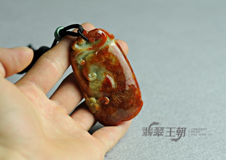 糯冰种三彩缅甸翡翠玉兰花开挂件