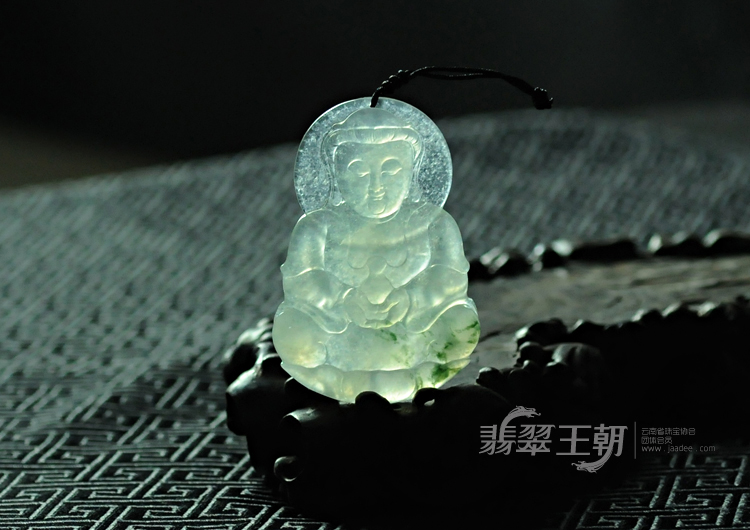 冰种飘花缅甸翡翠观音挂件