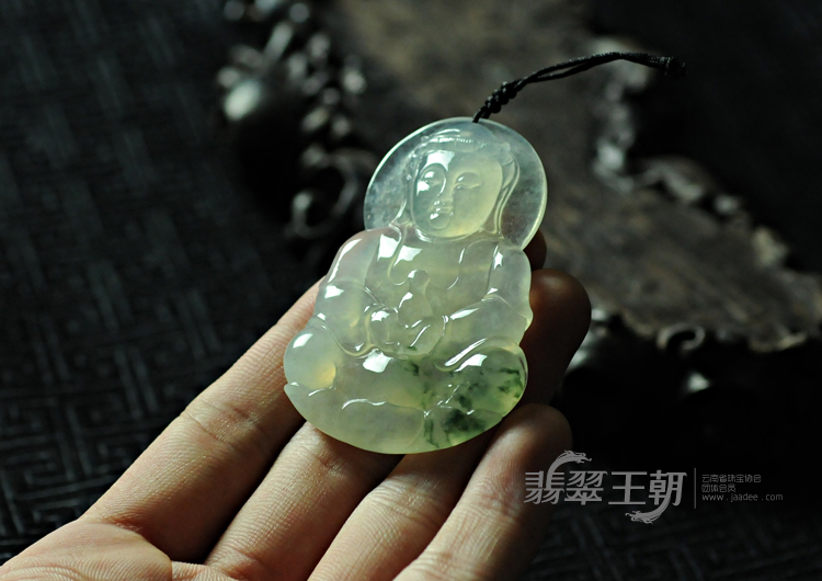 冰种飘花缅甸翡翠观音挂件