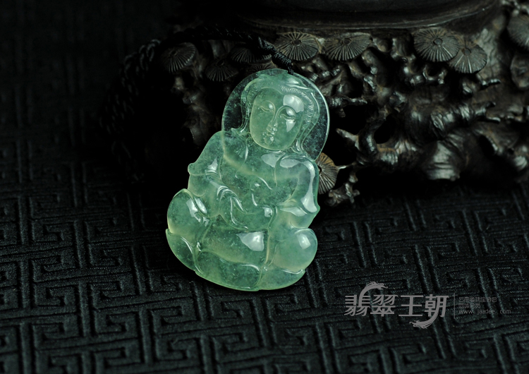 冰玻种晴水缅甸翡翠观音挂件