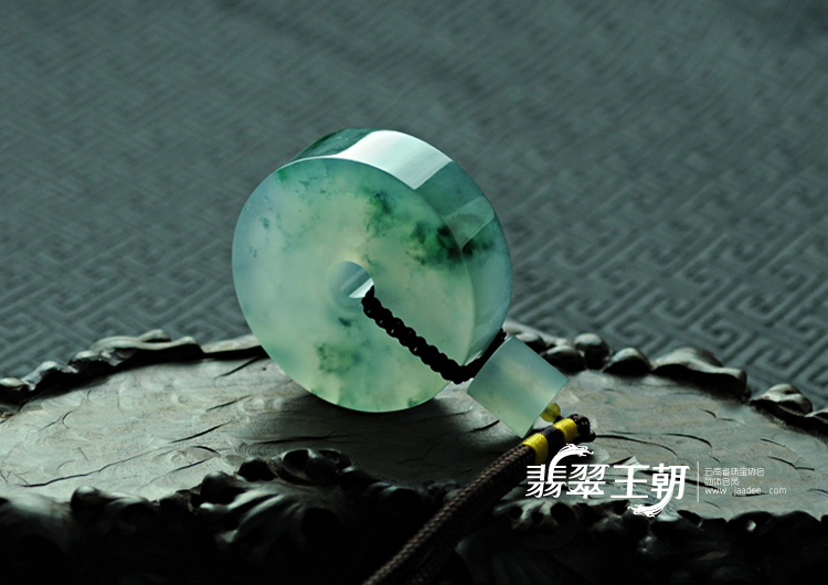 【翠染流年】冰玻种飘花缅甸翡翠玉璧挂件
