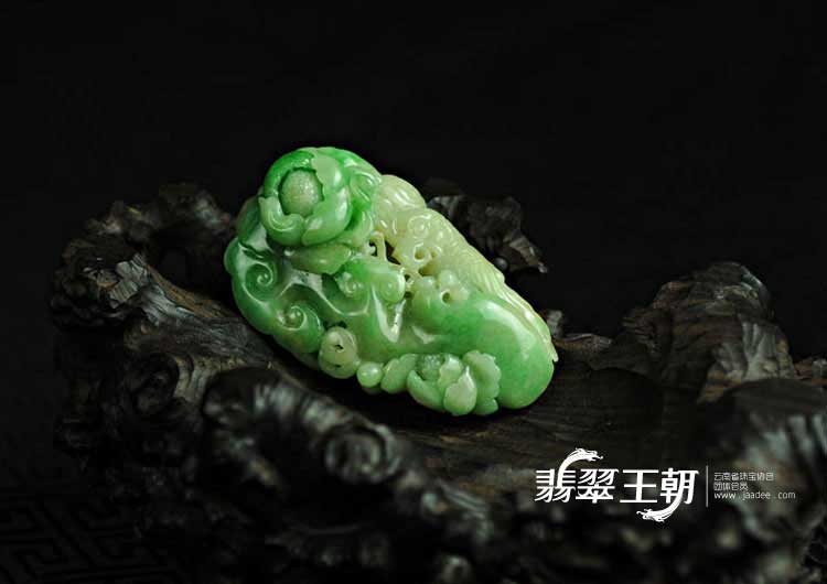 糯冰种黄加绿缅甸翡翠花开富贵挂件