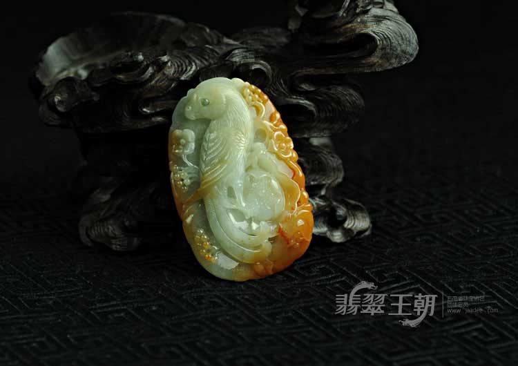 细糯种红黄翡缅甸翡翠英明神武挂件