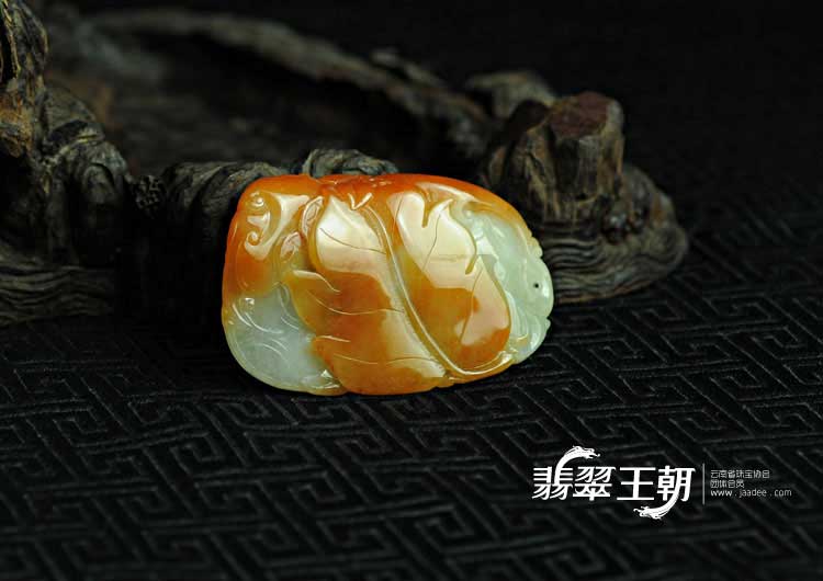 细糯种红黄翡缅甸翡翠英明神武挂件