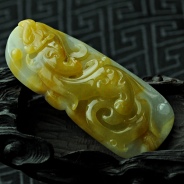 糯冰种黄翡缅甸翡翠龙凤牌挂件