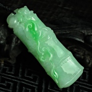 糯冰种翠色缅甸翡翠节节高挂件