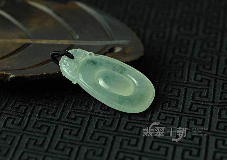 冰种晴水缅甸翡翠福在眼前挂件