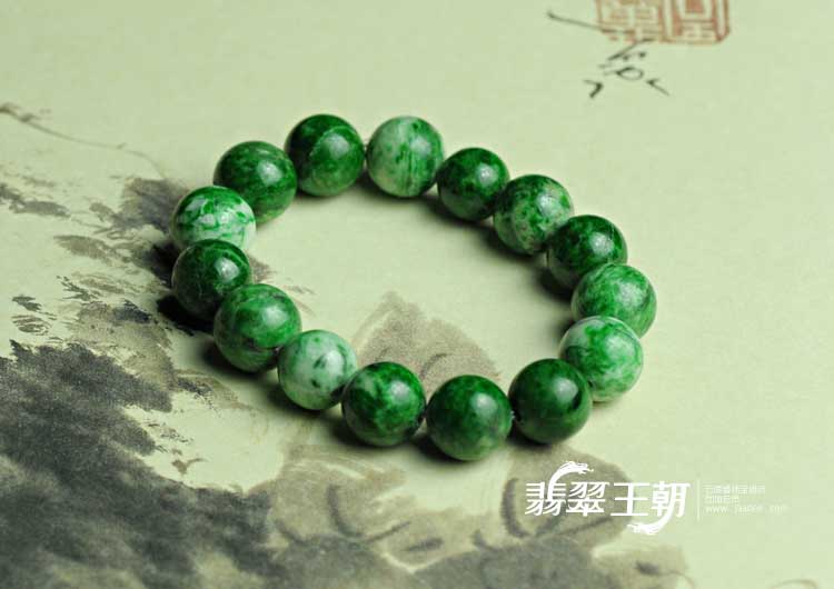 细糯种浓绿缅甸翡翠手链