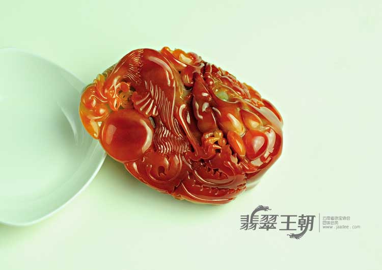 糯冰种紅翡缅甸翡翠丹凤朝阳手玩件