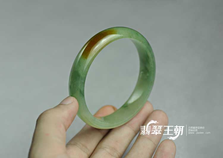 糯冰种黄翡缅甸翡翠手镯（58）